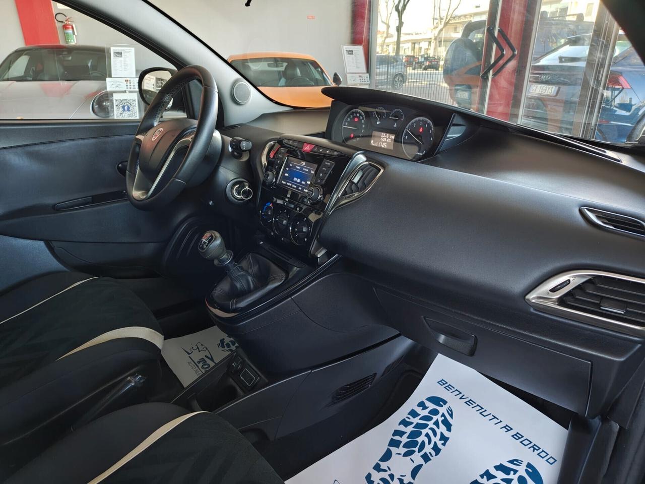 Lancia Ypsilon 1.2 69 CV 5 porte GAS (GPL)