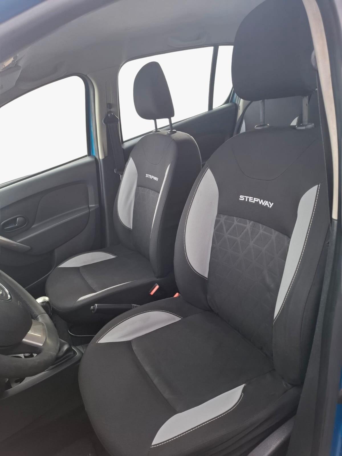 Dacia Sandero Stepway 900 TCe 90CV Lauréate - 2014