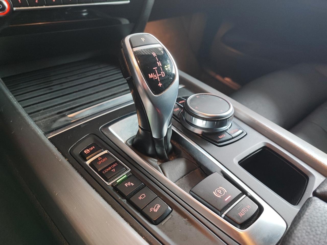 Bmw X5 xDrive30d 258CV Experience