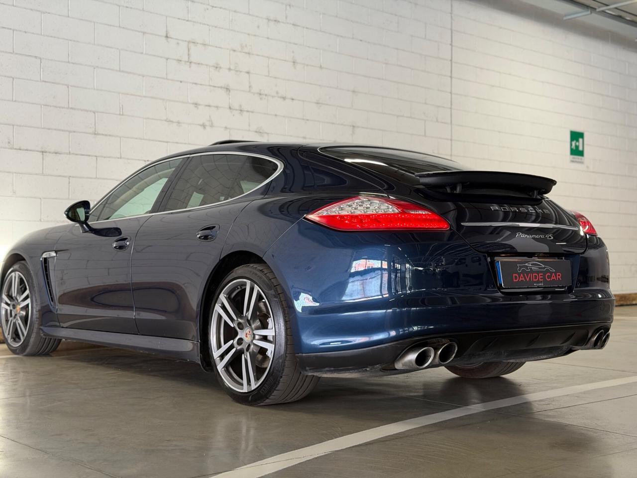 Porsche Panamera 4.8 4S