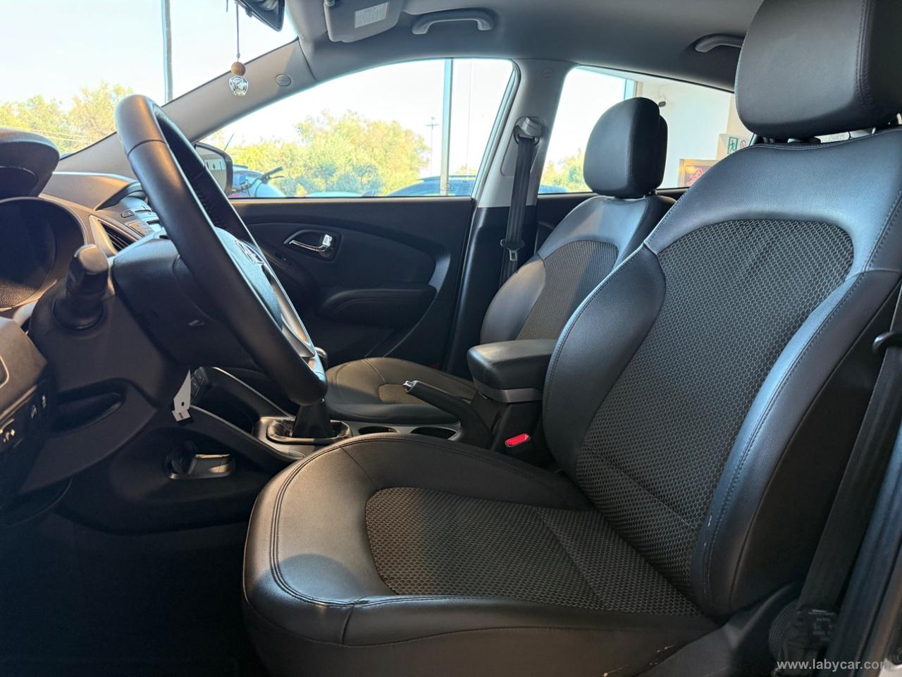 HYUNDAI ix35 1.7 CRDi 2WD Xpossible