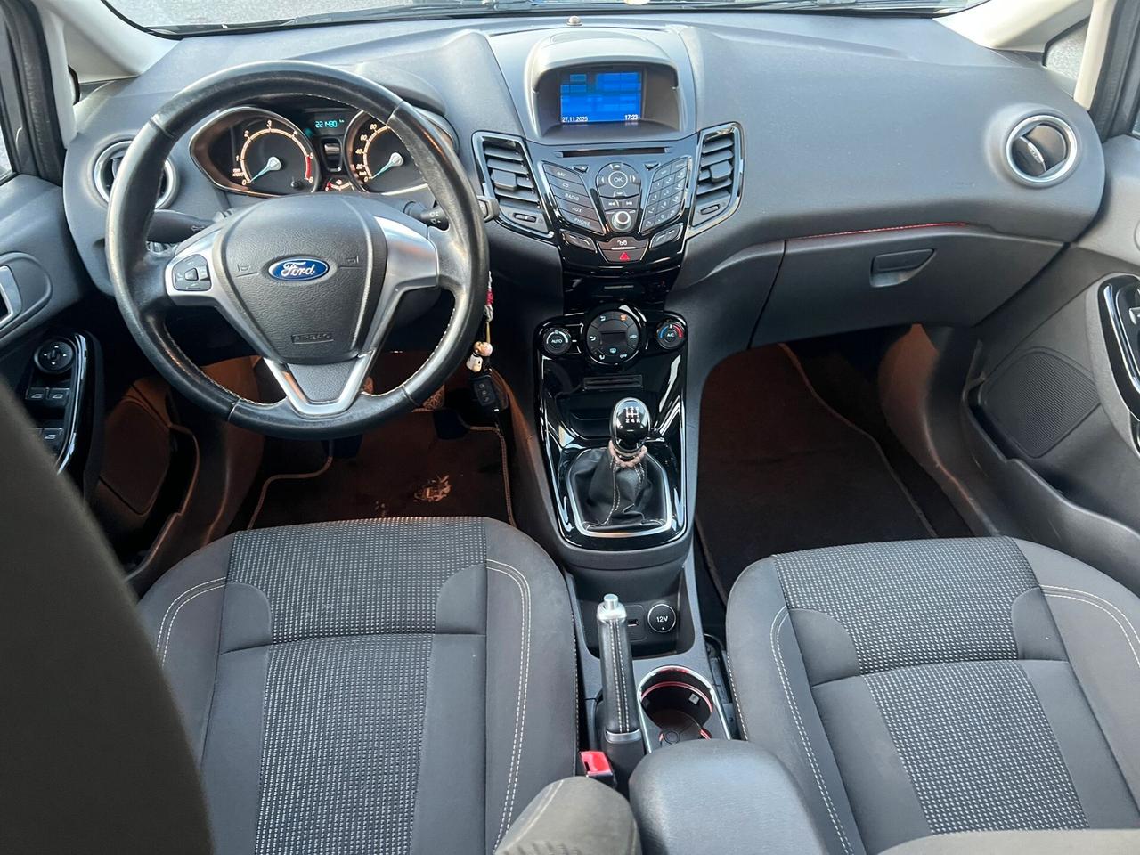 Ford Fiesta 1.5 TDCi 75CV 5 porte Titanium *cinghia-ok*unipro*