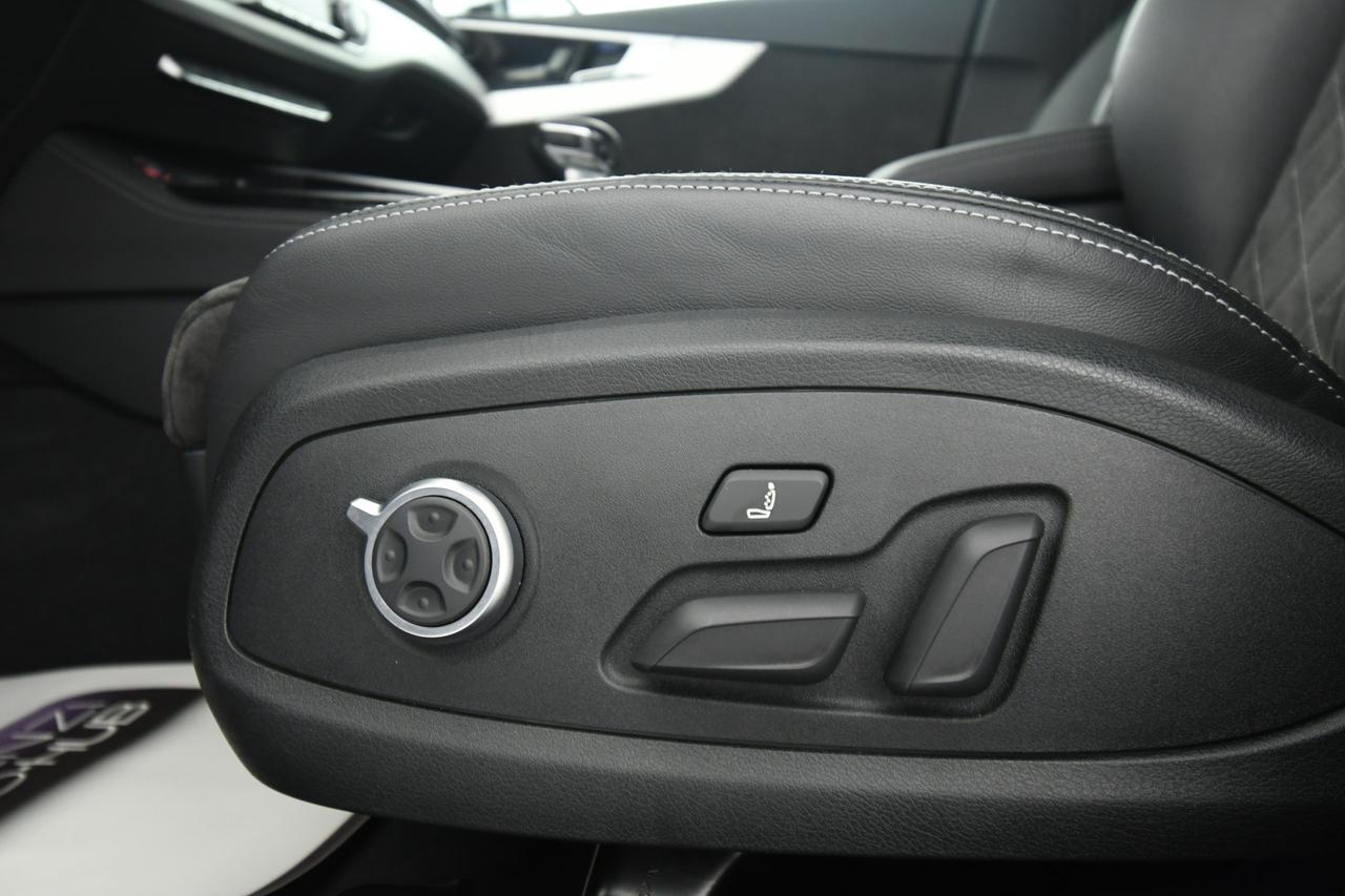 AUDI RS4 Avant 2.9 tfsi quattro 450cv tiptronic TETTO PANO APR+CAMERA