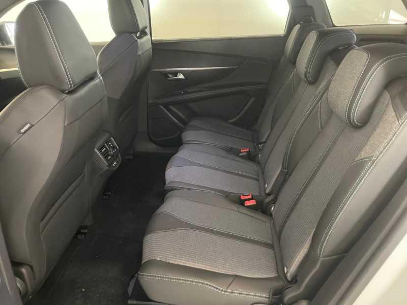 PEUGEOT 5008 Hybrid 136 e-DCS 6Â  ALLURE PACK