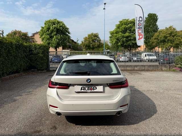 BMW 318 d 48V Touring