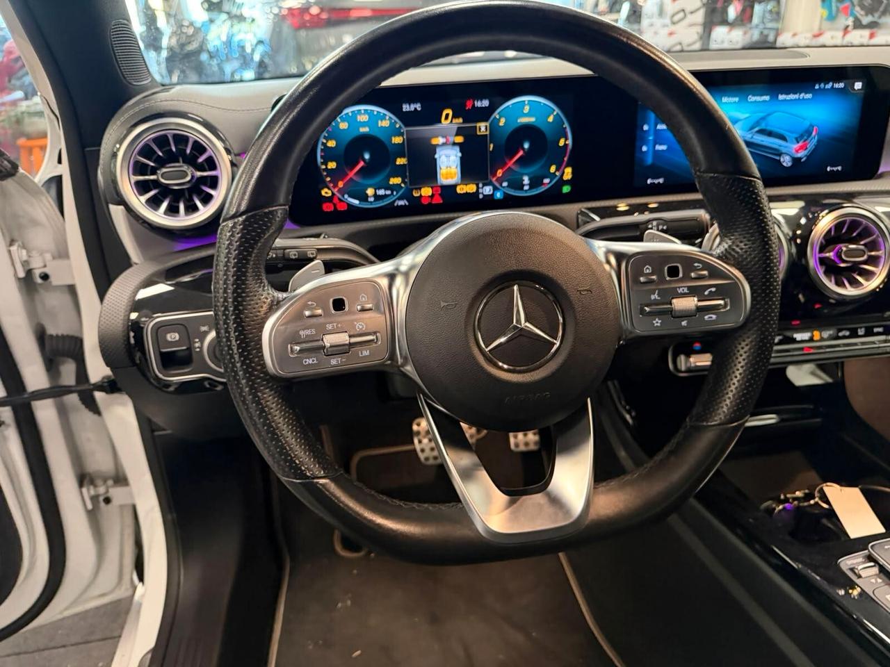 Mercedes-benz A 180 d Automatic Premium