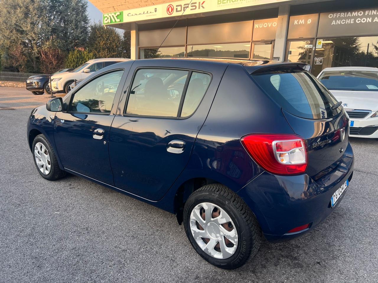Dacia Sandero 1.5 dCi 8V 75CV Start&Stop Lauréate