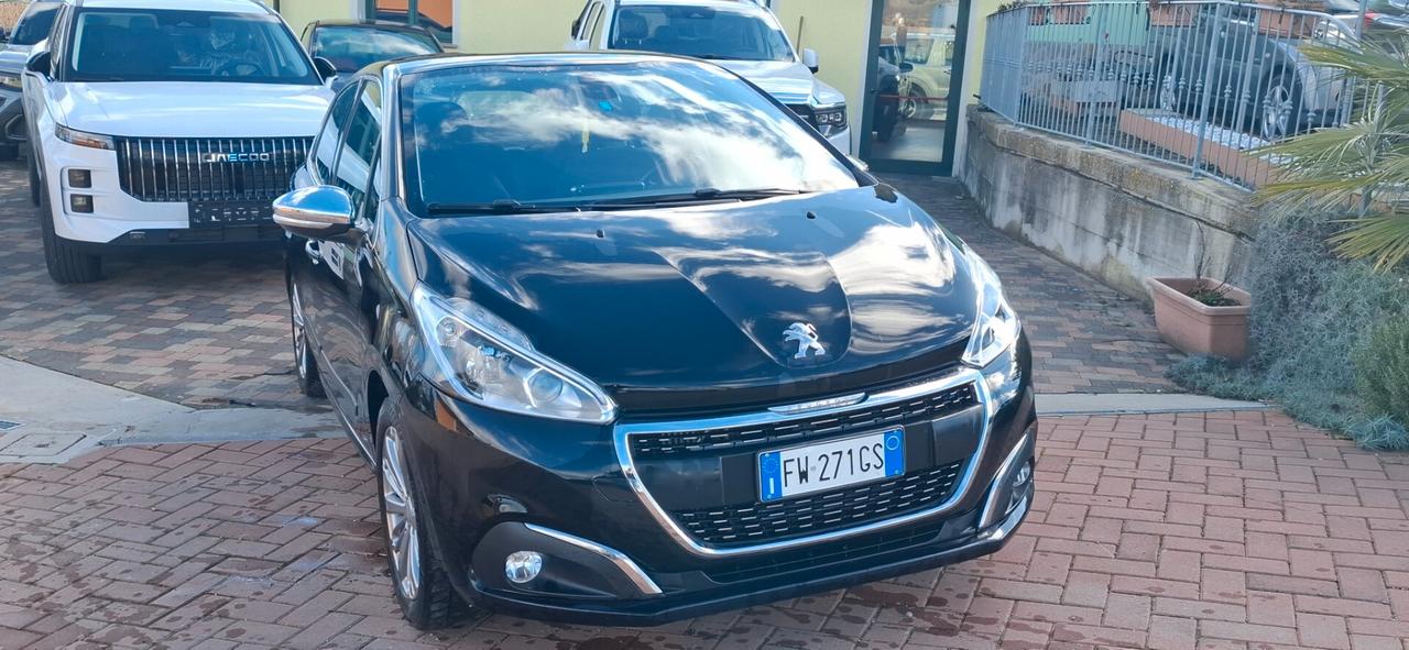 Peugeot 208 BlueHDi 100 S&S 5 porte Allure
