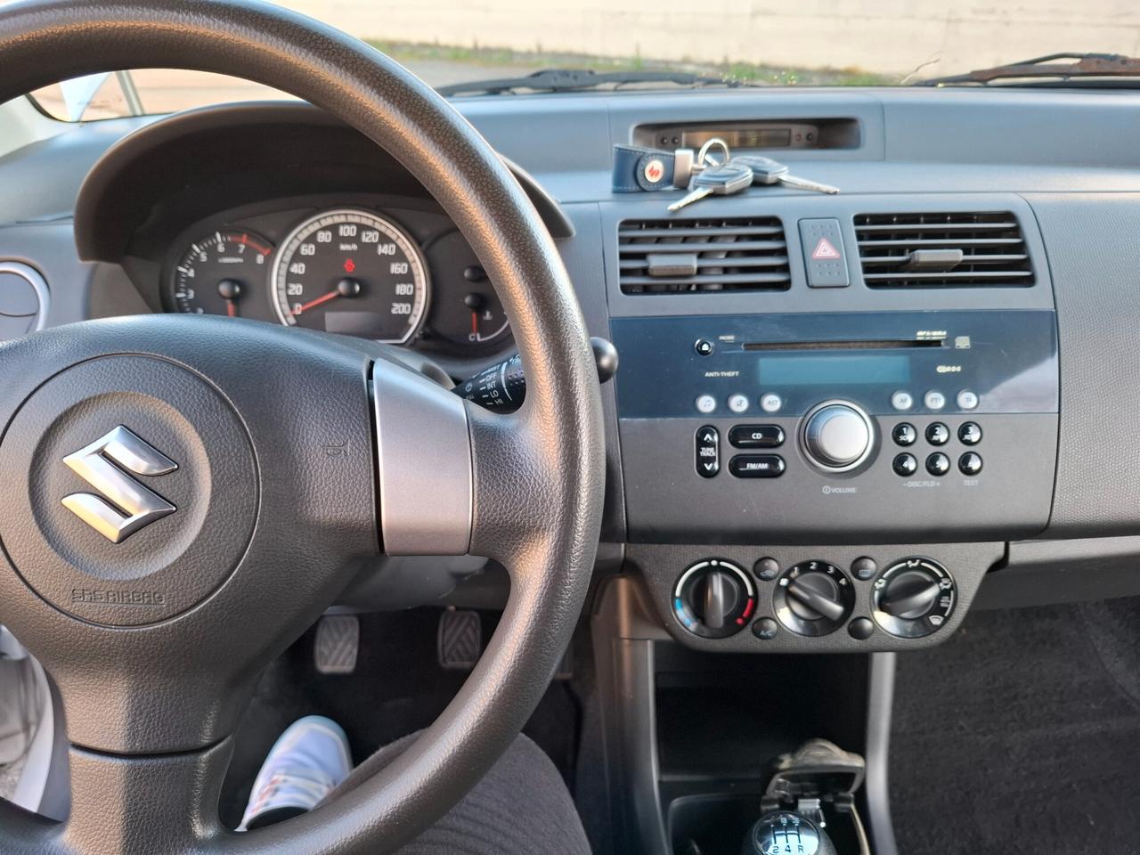 Suzuki Swift 1.3 3p. GL