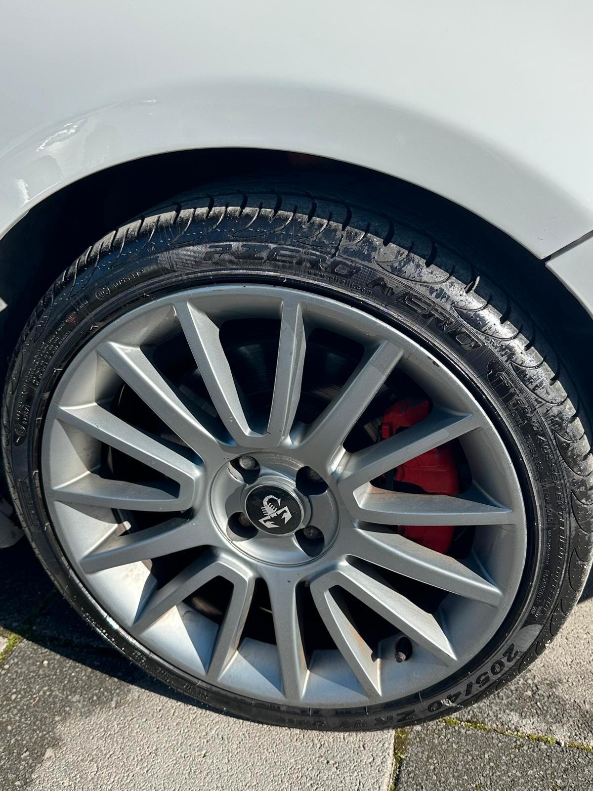 Abarth 500 1.4 Turbo T-Jet 135CV 2011