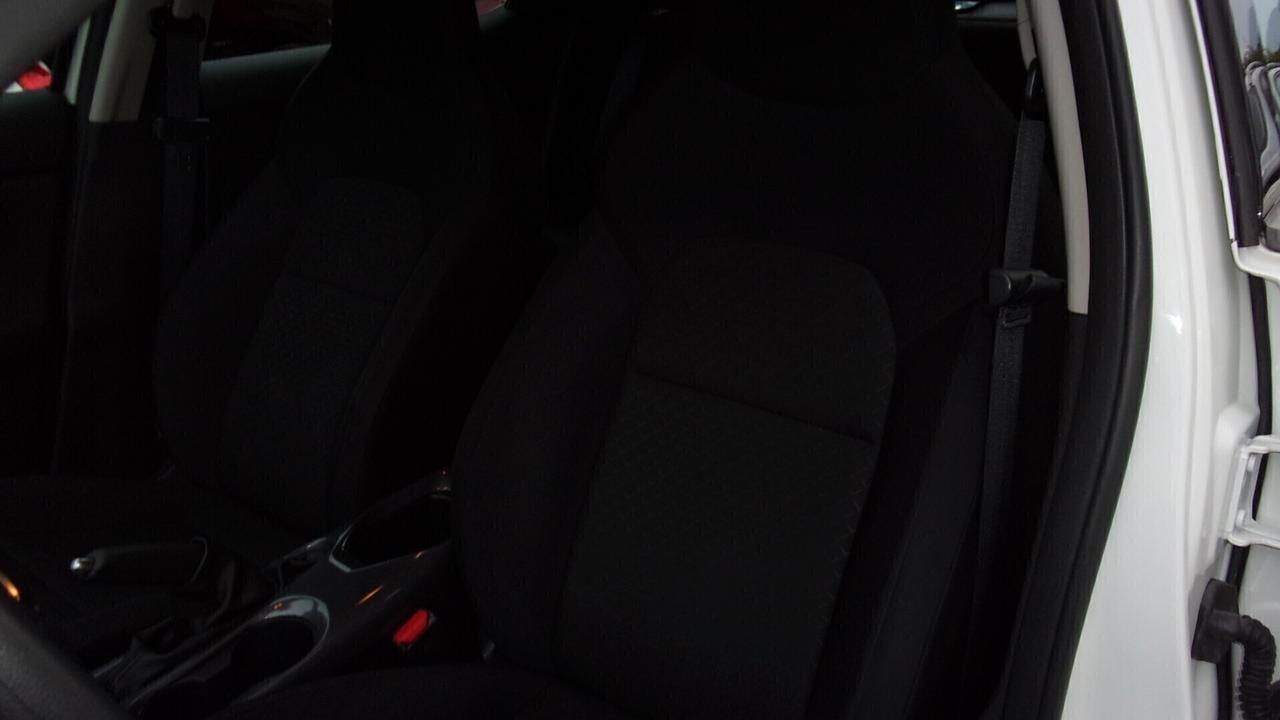 Nissan Juke 1.0 DIG-T 114 CV Acenta