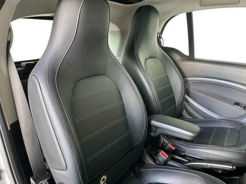 smart fortwo EQ Edition One (22kW)
