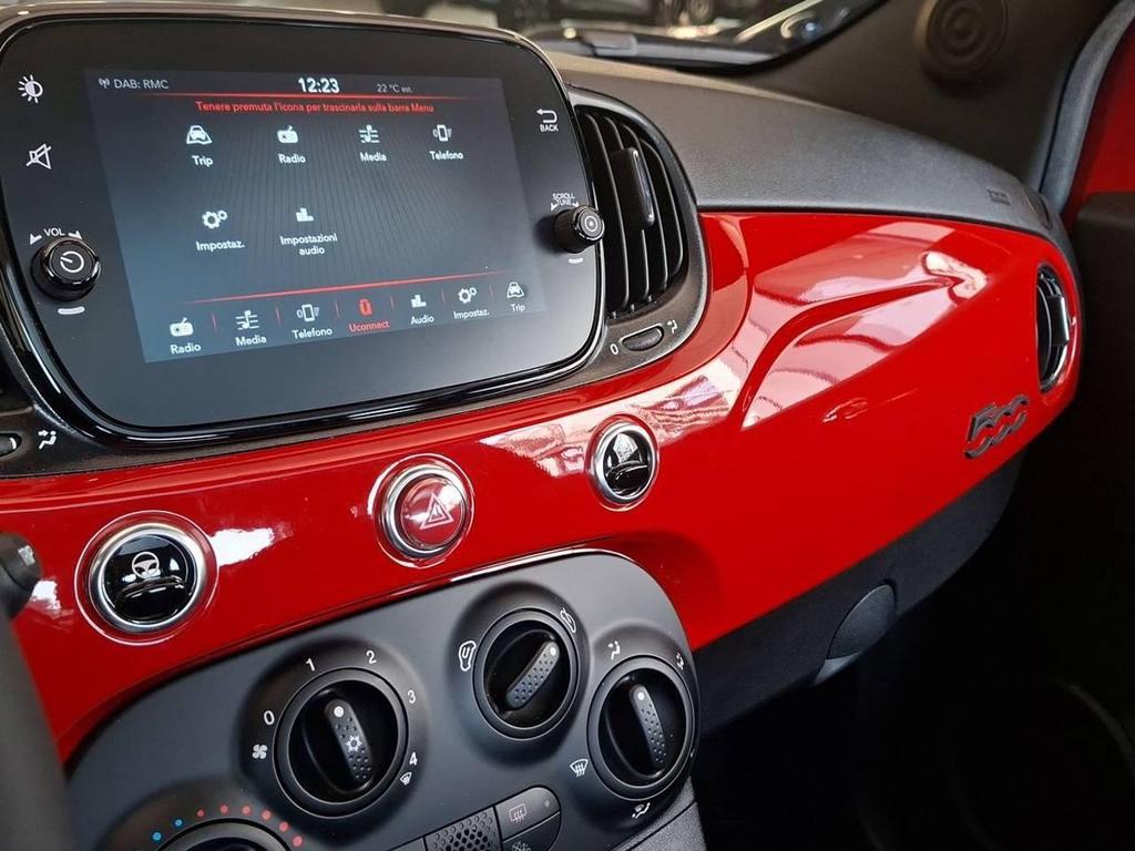 Fiat 500 1.0 FireFly Hybrid (Red)