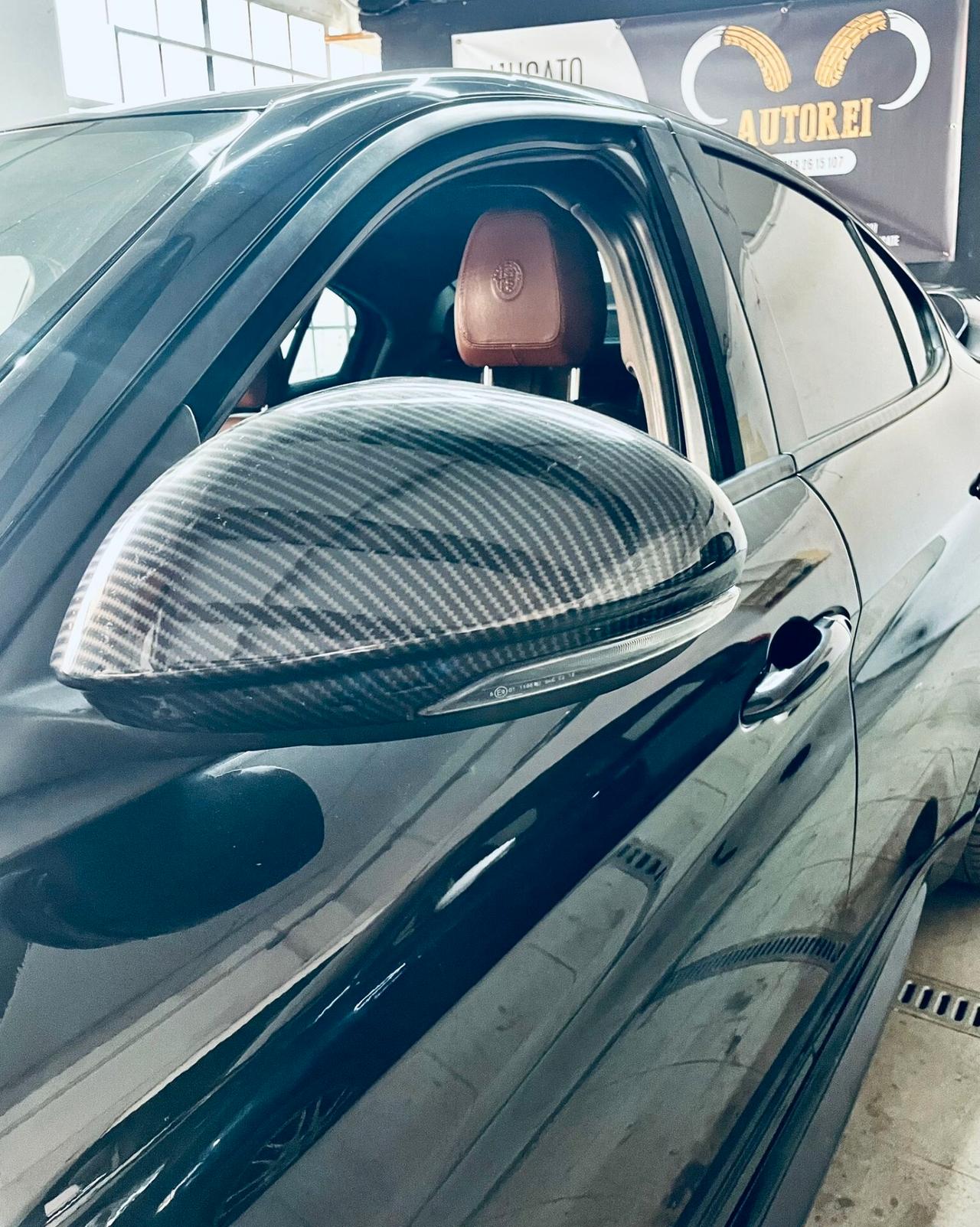 Alfa Romeo Giulia 2.2 Turbodiesel 180 CV AT8 Business Sport Launch Ed.