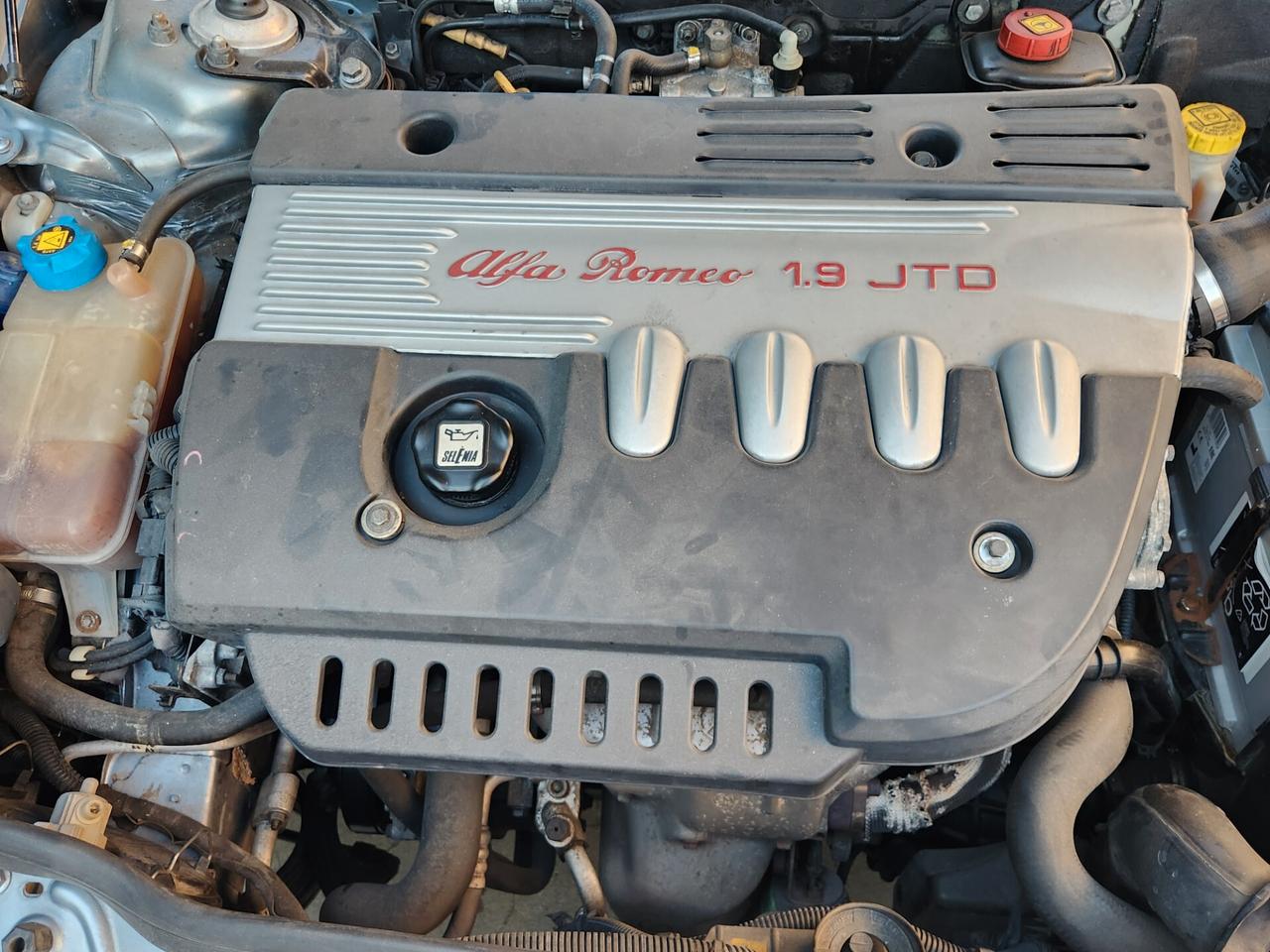 Alfa Romeo 147 1.9 JTD (115 CV) cat 5p. Distinctive