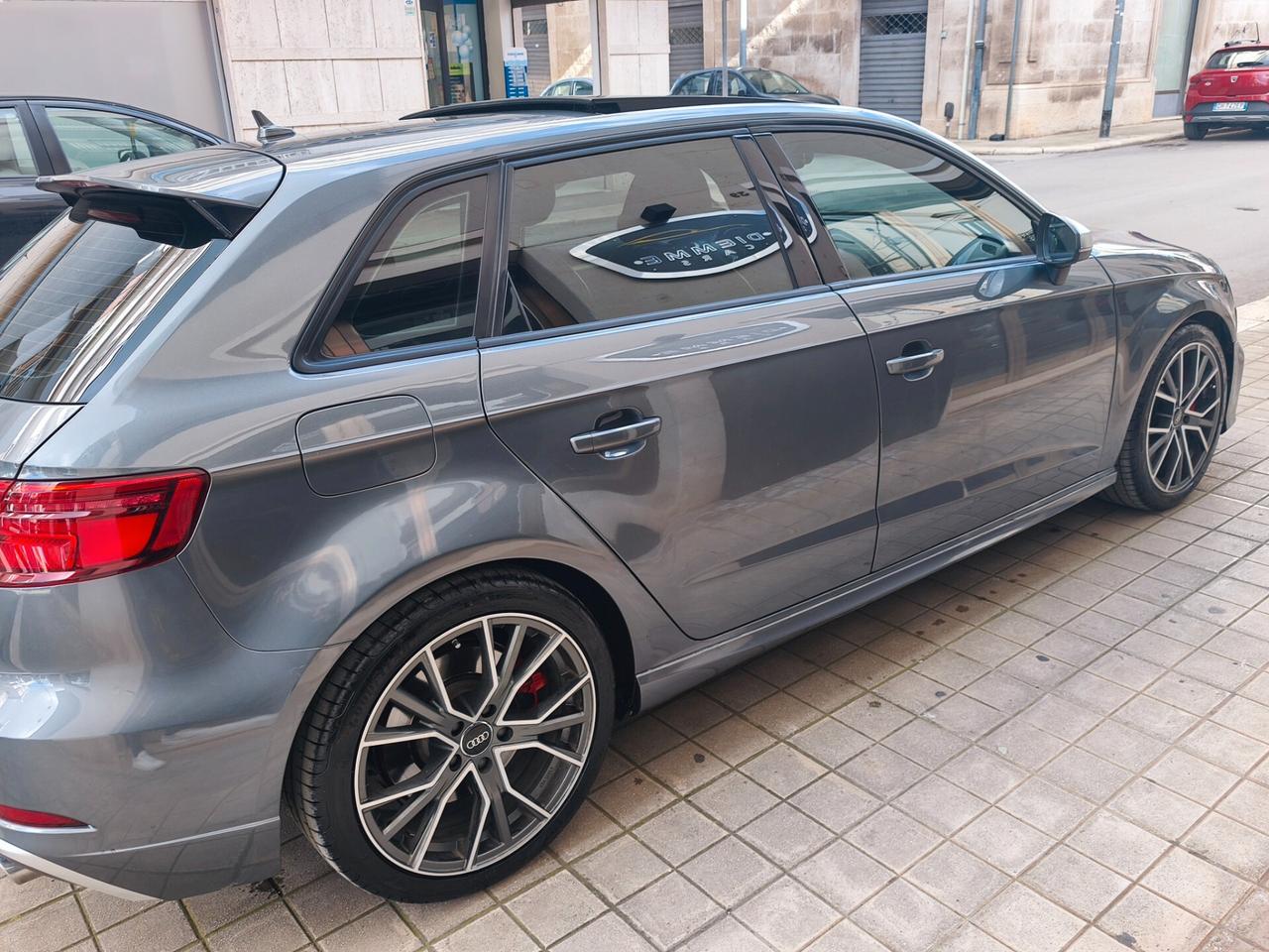 Audi A3 S3 2.0 TFSI quattro S-tronic 300cv Tetto - Full led