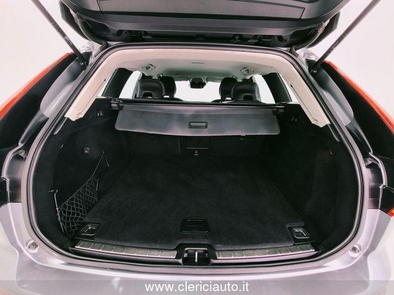 Volvo XC60 B4 (d) AWD Geartronic Momentum