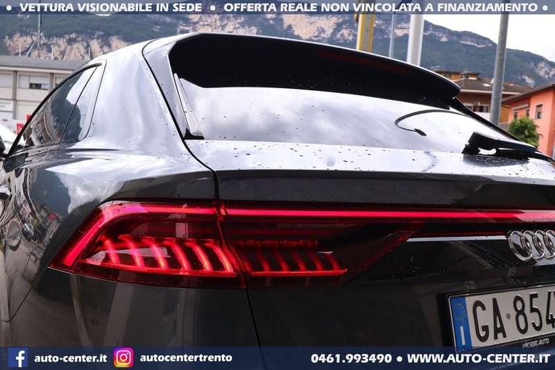 Audi Q8 50 TDI quattro Sport S-LINE Black 22 SLINE