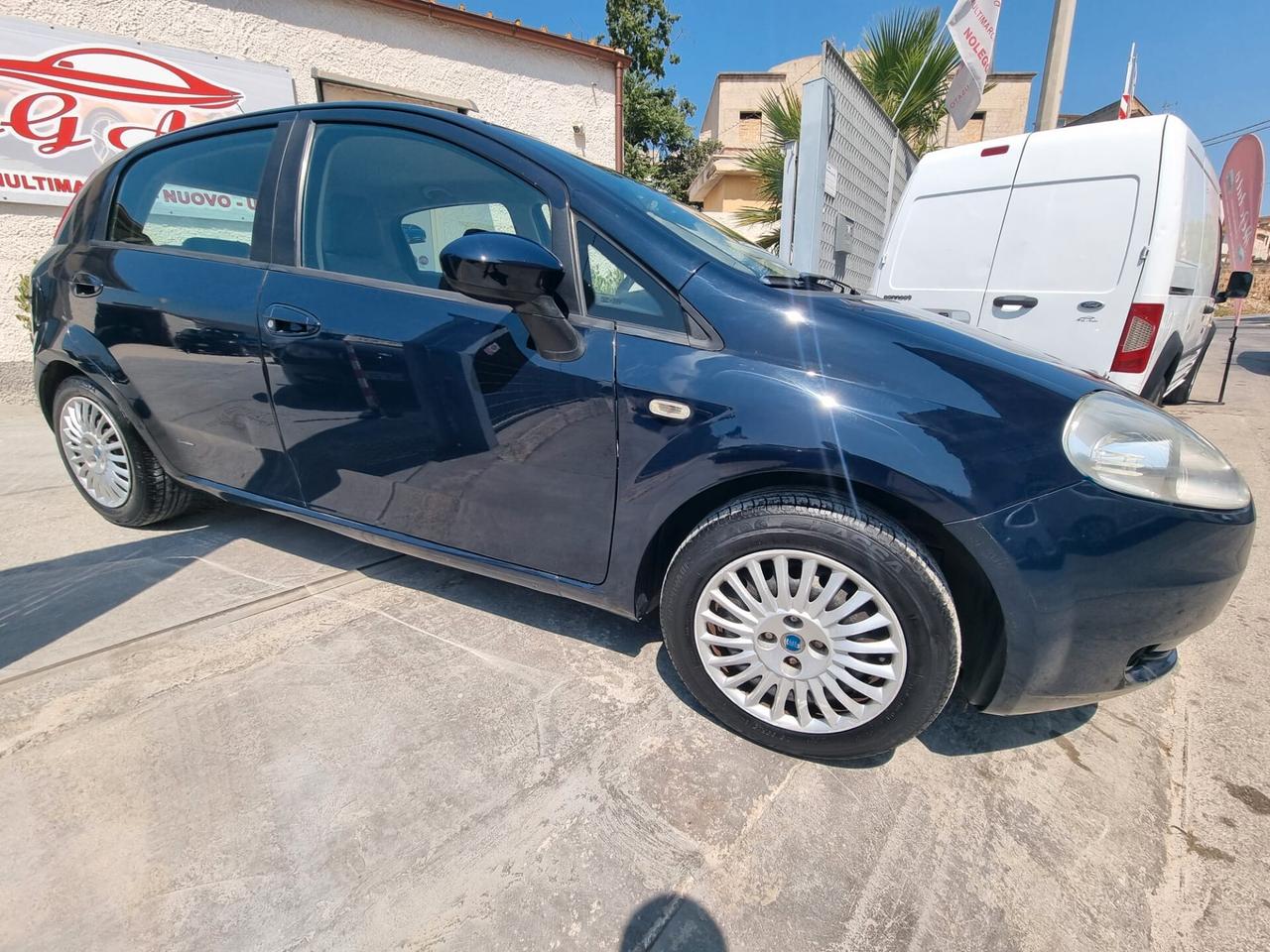Fiat Grande Punto 1.3 MJT 75 CV 5 porte Dynamic