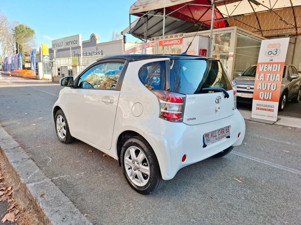 Toyota iQ 1.0 AUTOMATICA OK NEOPATENTATI FULL