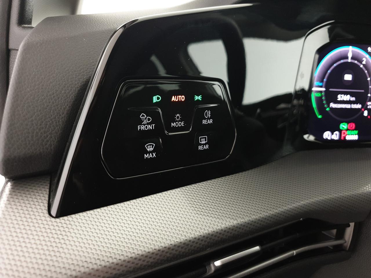 Volkswagen Golf 1.5 tsi ehybrid style 204cv dsg