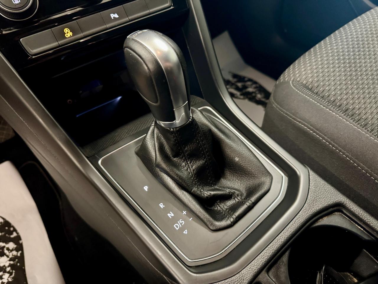 Volkswagen Touran 7 POSTI DSG Highline BlueMotion Tech.