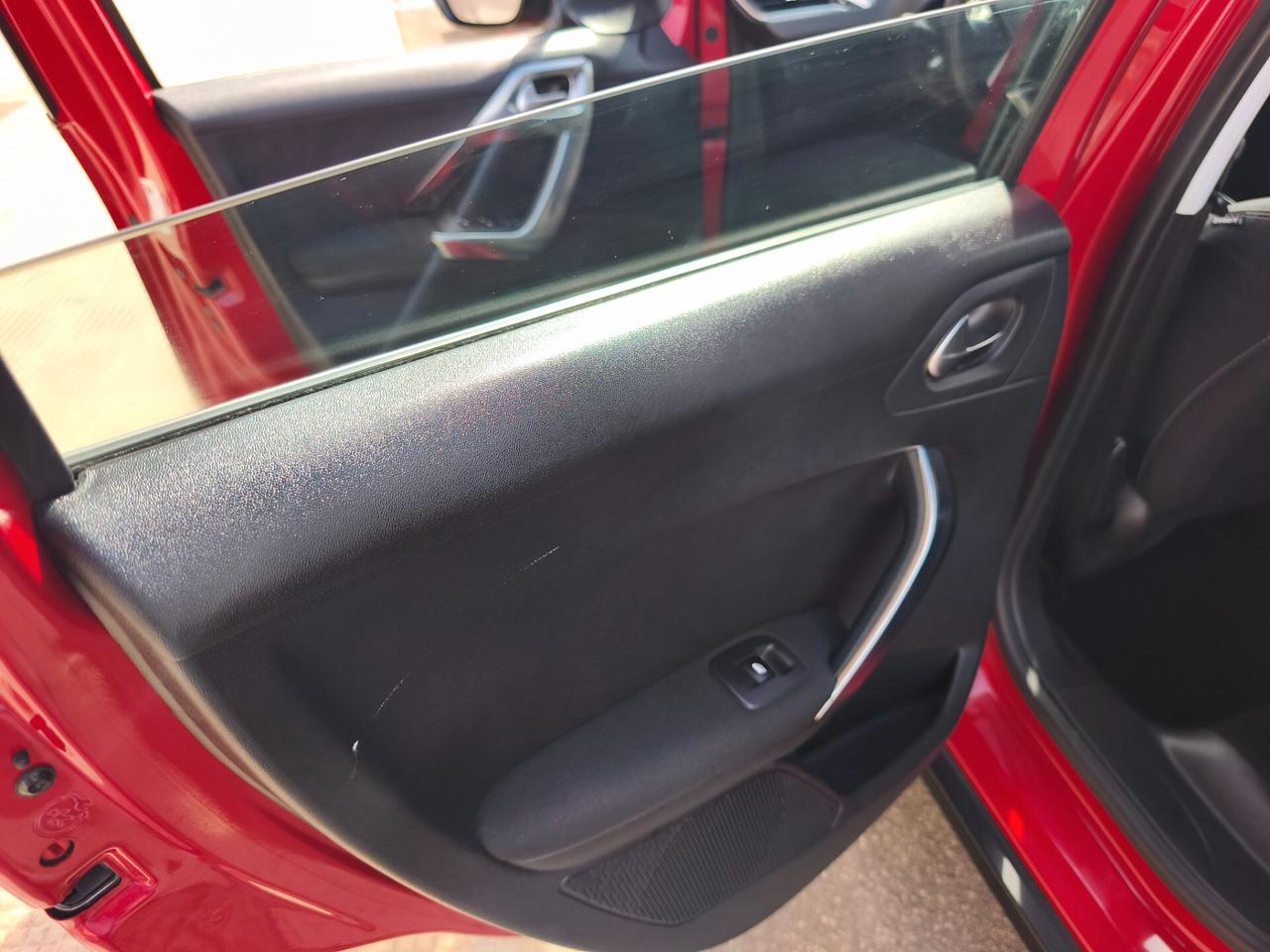 Peugeot 2008 BlueHDi 120 S&S Allure