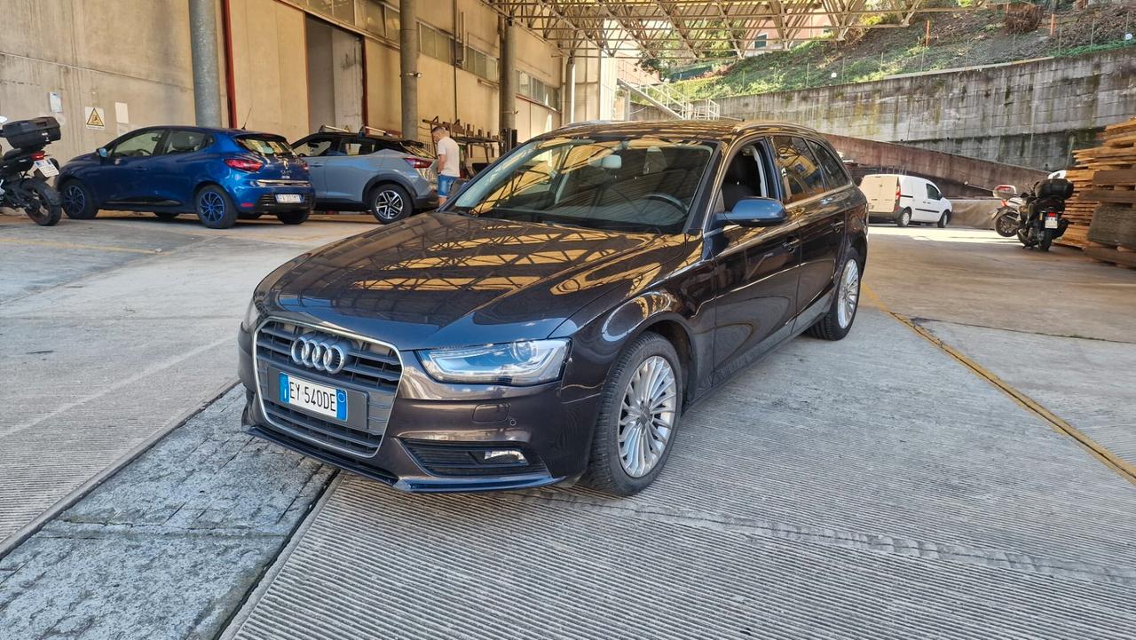Audi A4 Avant 2.0 TDI 177CV mult. Business