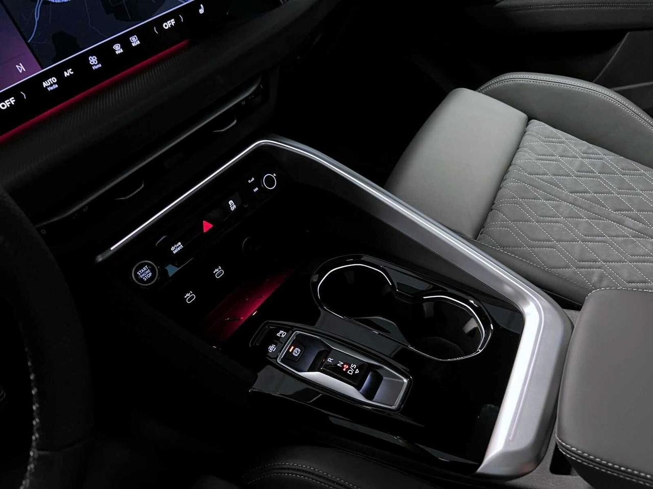 Audi Q5 TDi 150 kW 204CV mHEV+ S tronic quattro line edition PREZZO CON FINANZIAMENTO