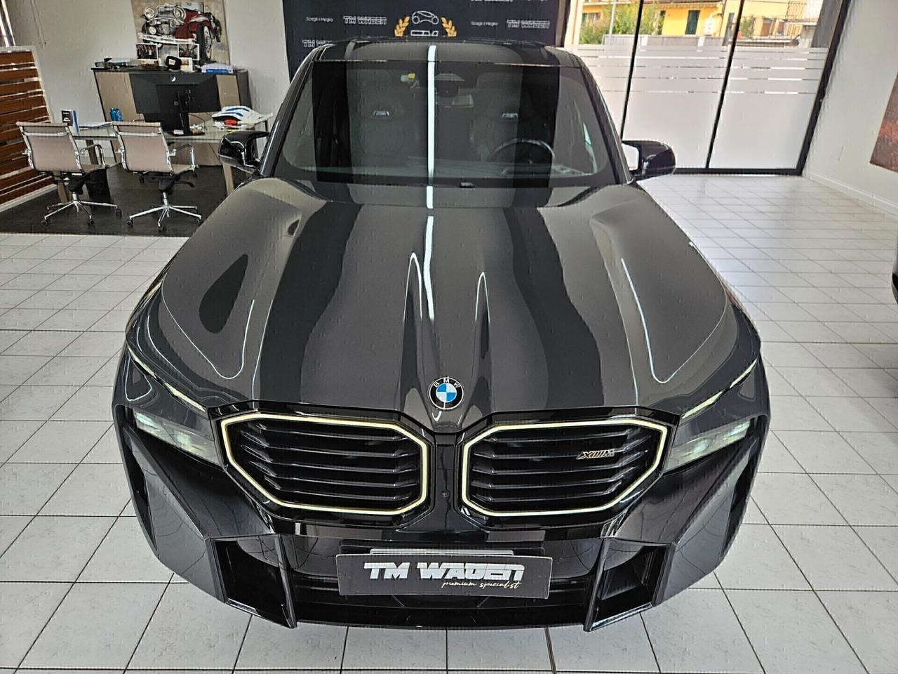 BMW XM 4.4