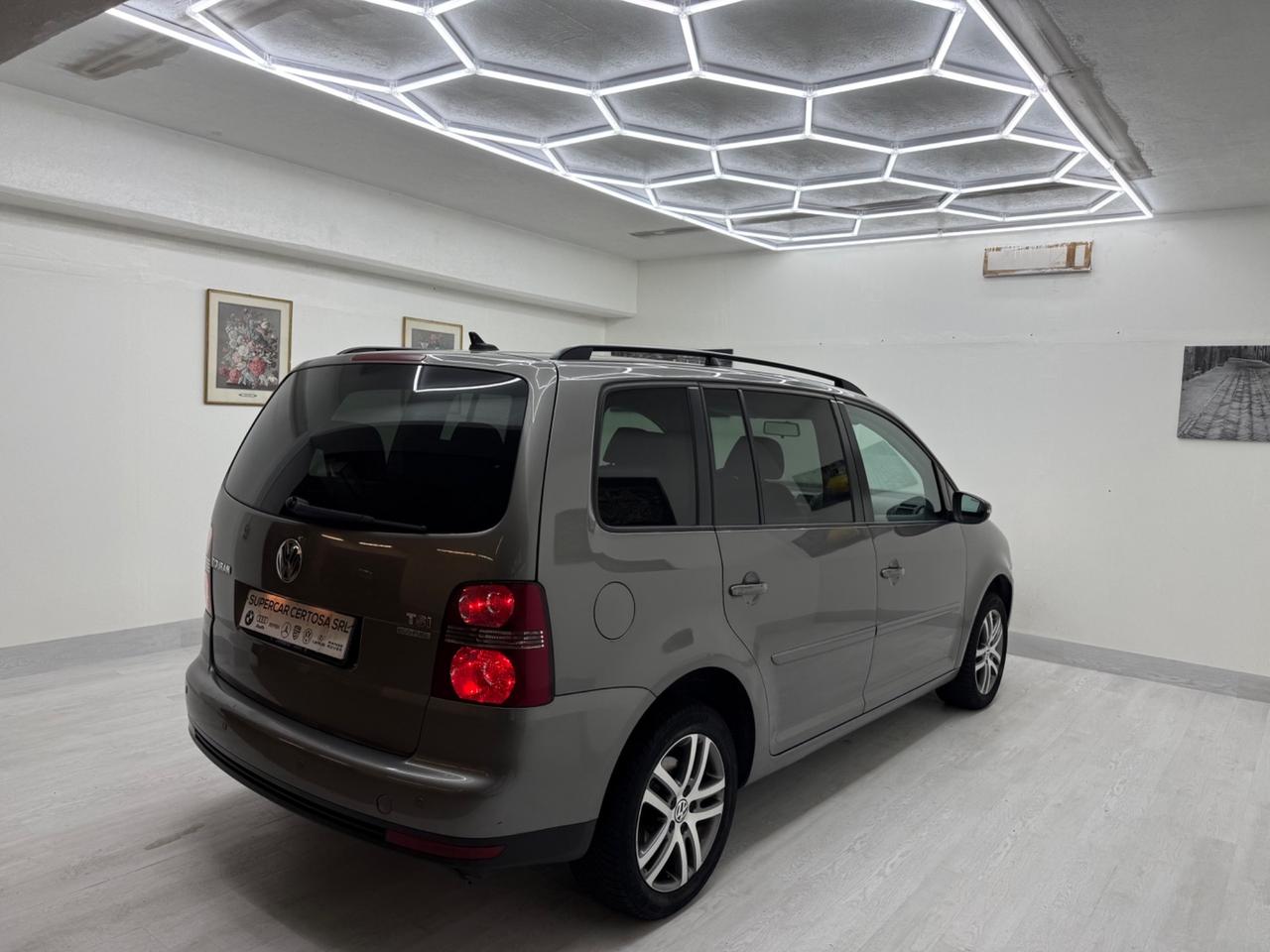 Volkswagen Touran 1.4 16V TSI 150CV DSG Highline Ecofuel