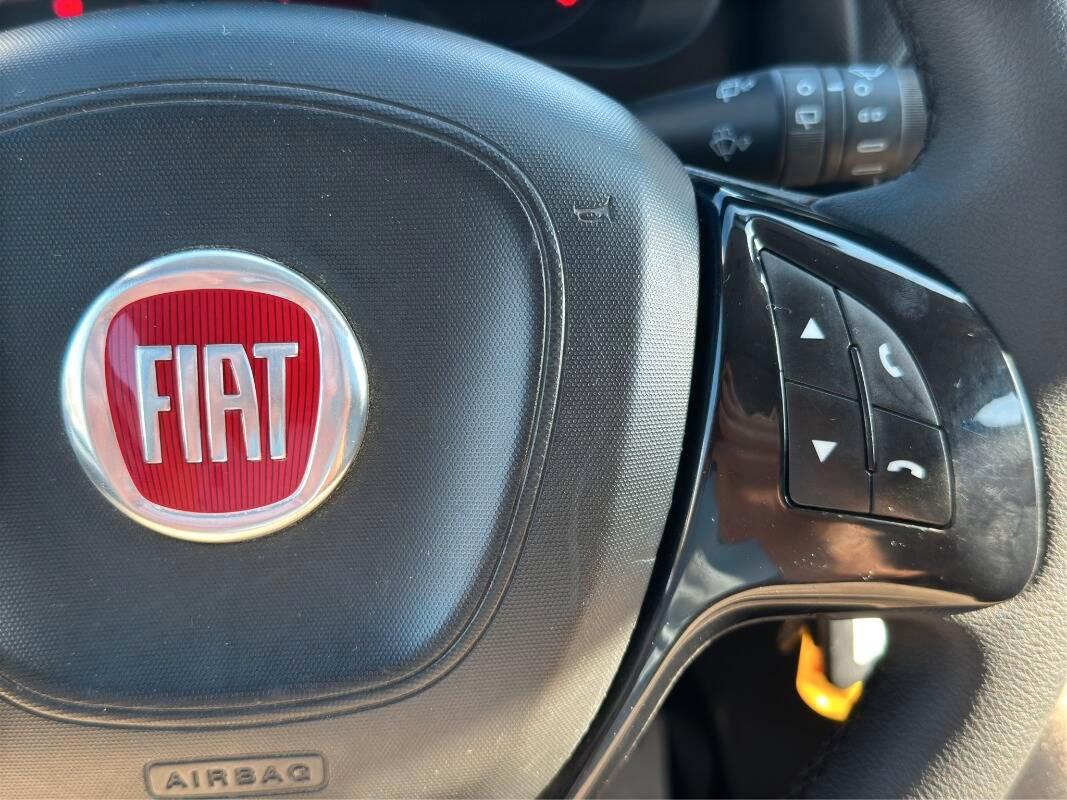 Fiat Fiorino Cargo 1.3 mjt 80cv CON CARPLAY
