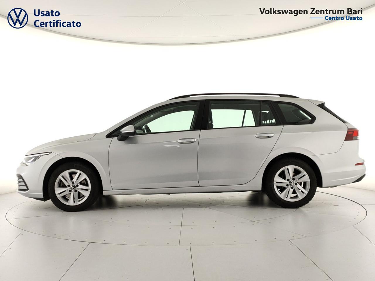 Volkswagen Golf variant 2.0 tdi life 150cv dsg