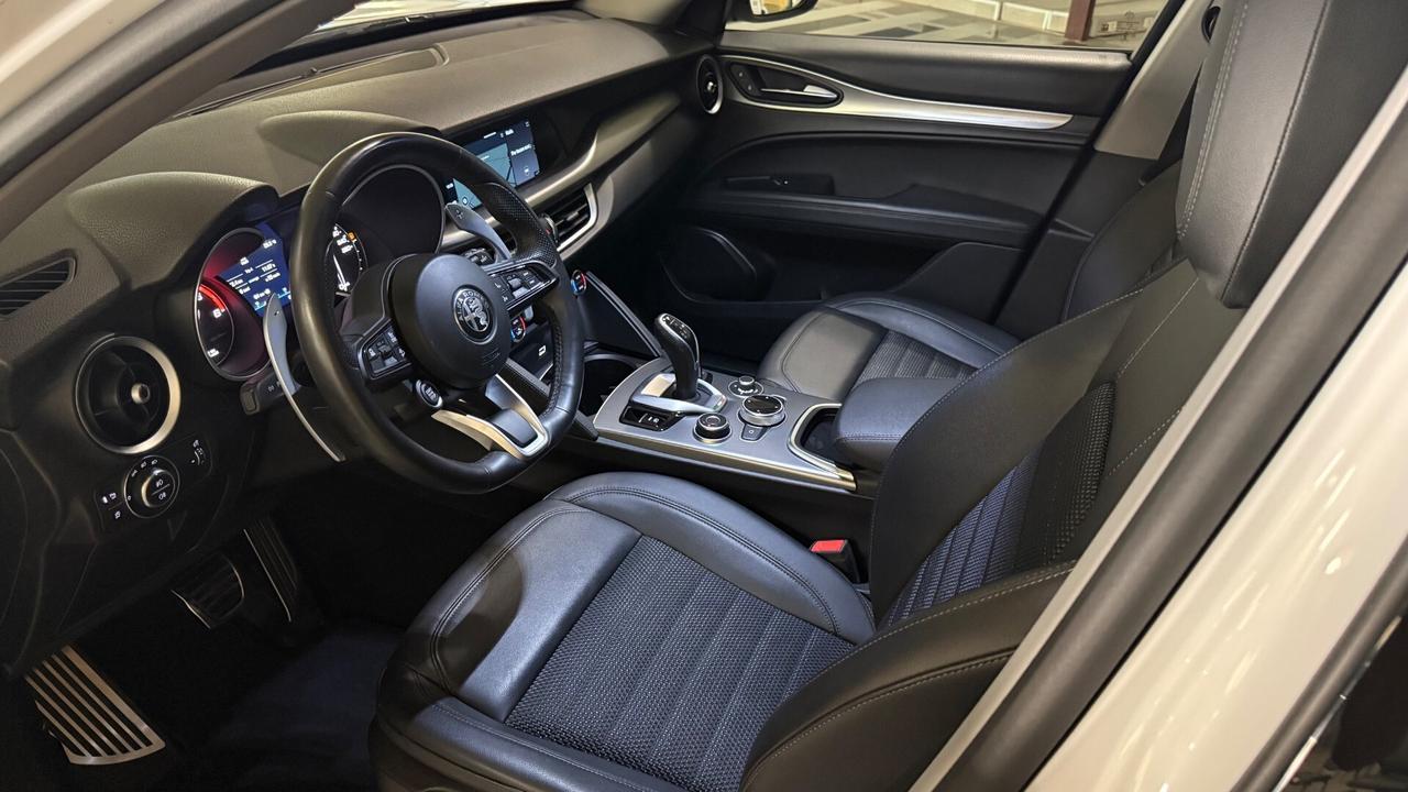 Alfa Romeo Stelvio 2.2 TD 190 CV Q4 Sprint 10/2021
