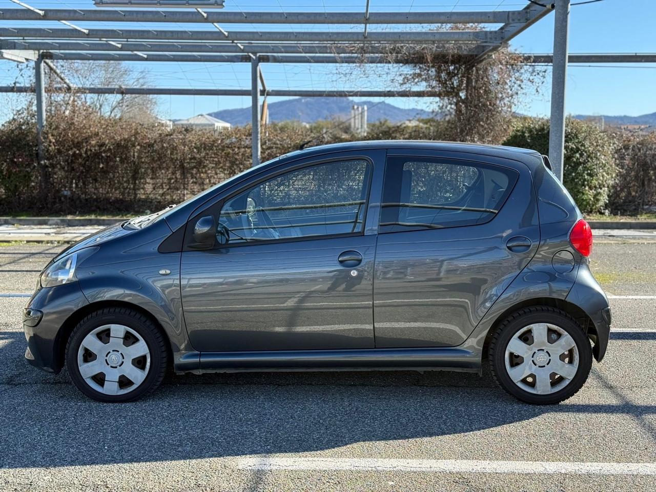 Toyota Aygo 1.0 12V VVT-i 5 porte