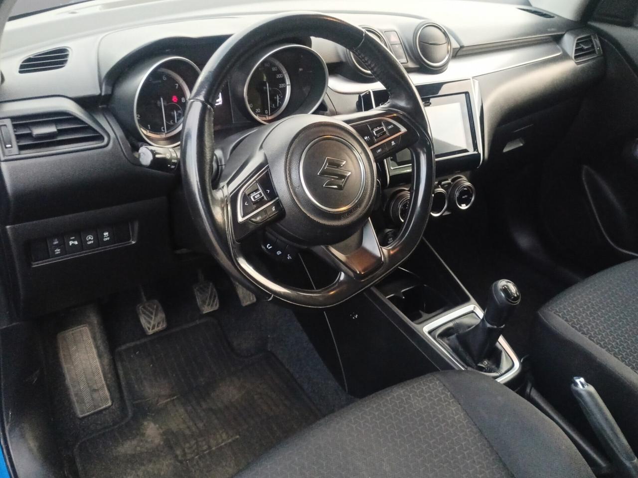 Suzuki Swift 1.2 Hybrid Top