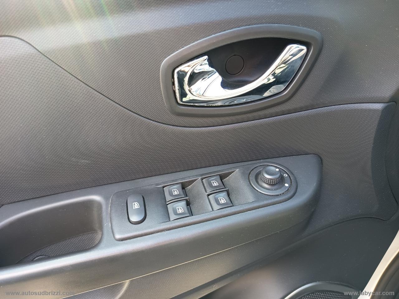 RENAULT Captur 1.5 dCi 8V 90 CV S&S Live NAVI