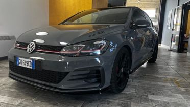 VOLKSWAGEN Golf GTI 2.0 TSI TCR DSG 3p. interni pelle- Tetto apribile