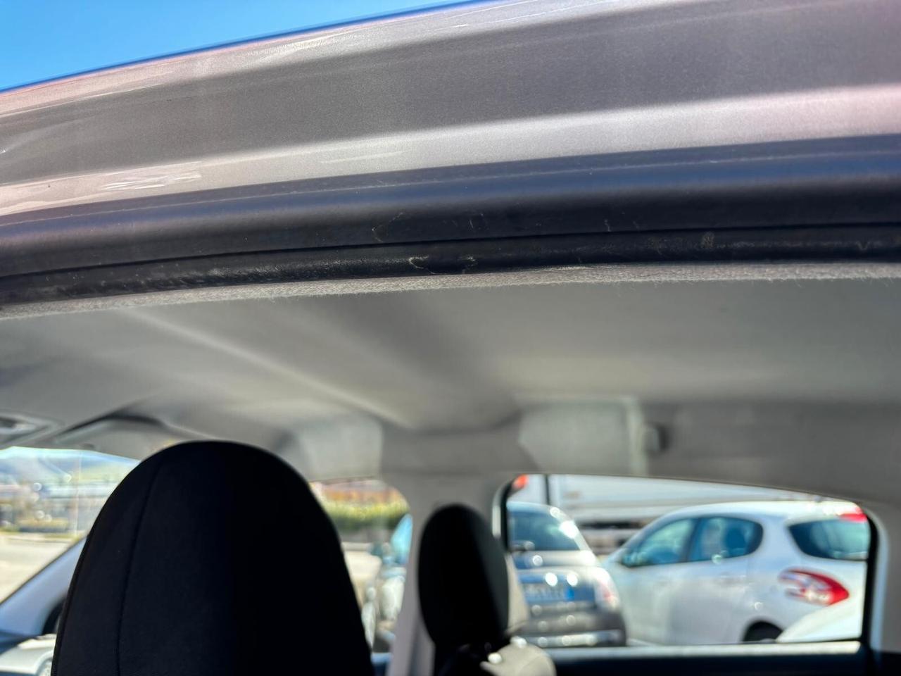 Peugeot 208 BlueHDi 75 5 porte Allure