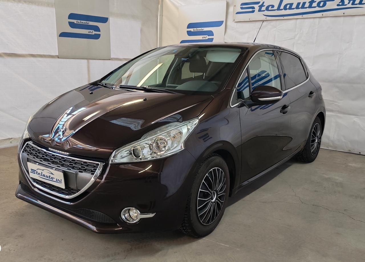 Peugeot 208 1.6 VTi 120 CV 5 porte Allure