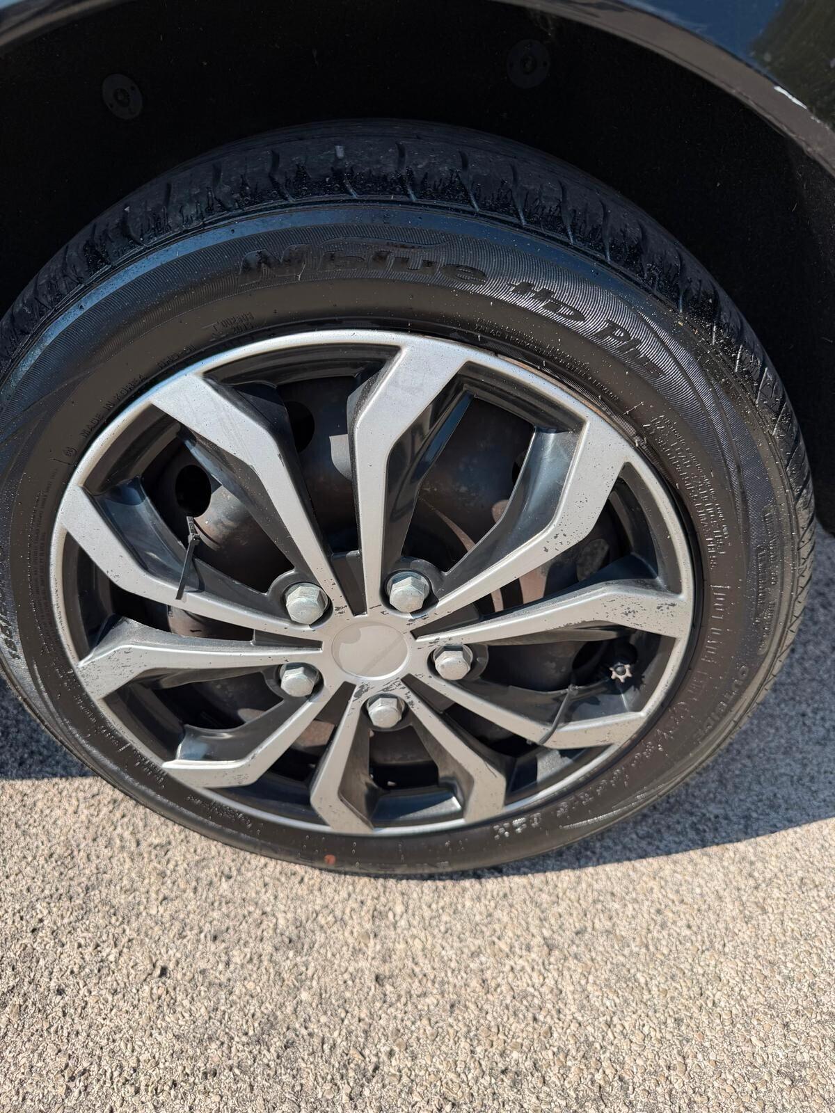 Lancia Ypsilon 1.3 MJT 75 CV Platinum