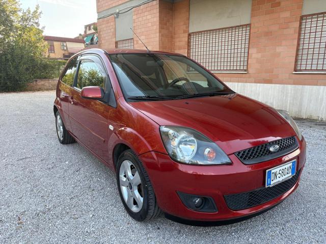 FORD Fiesta 1.2 16V 3p. Titanium