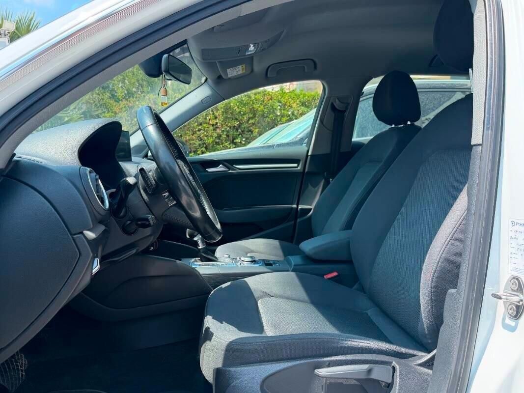 Audi A3 SPB 1.6 TDI S tronic Sport