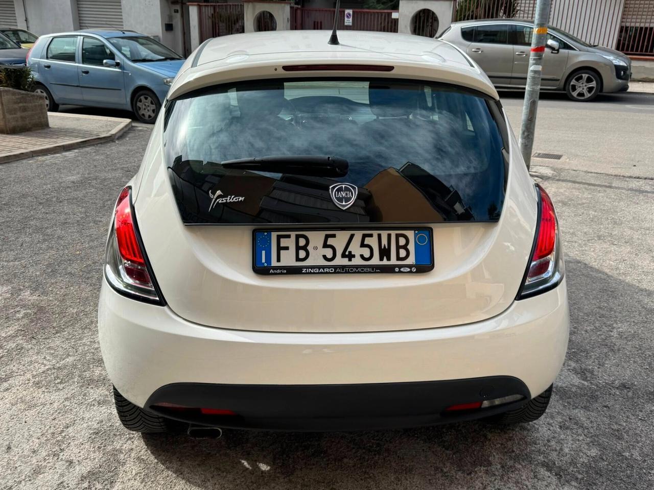 LANCIA YPSILON 1.2 BENZINA GOLD CERCHI PERFETTA