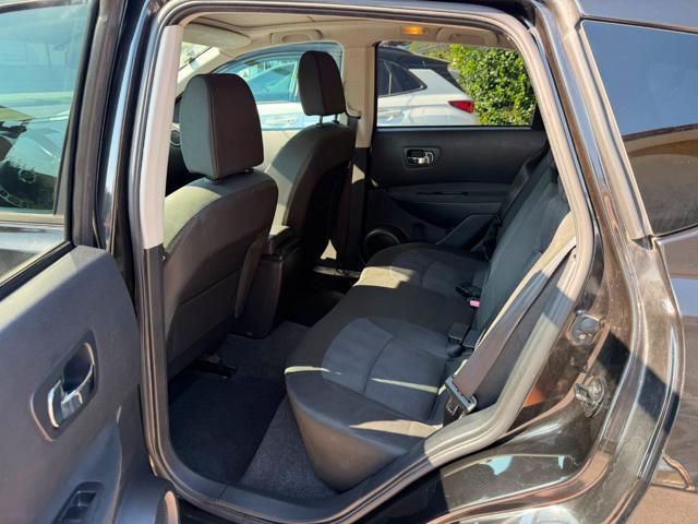 NISSAN Qashqai 2.0 dCi DPF 4x4 Tekna