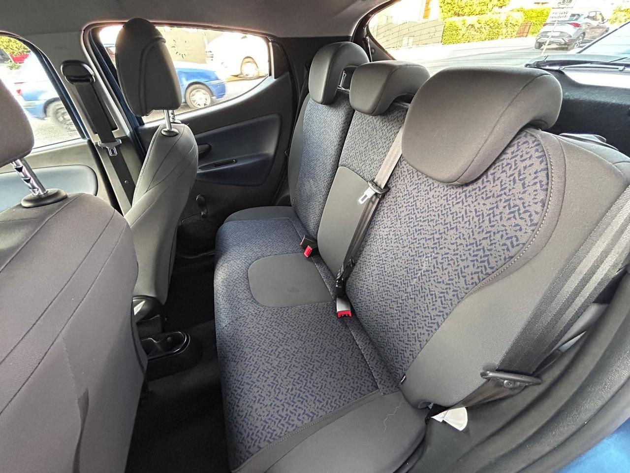 Lancia Ypsilon 1.0 FireFly 5 porte S&S Hybrid Gold