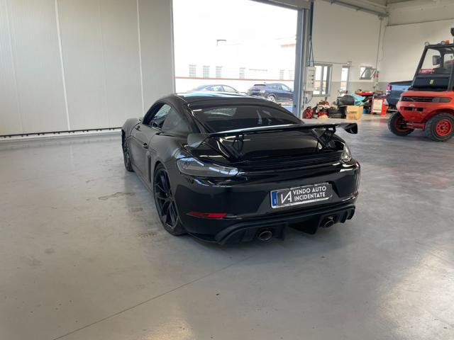 PORSCHE 718 CAYMAN 4.0 GT4