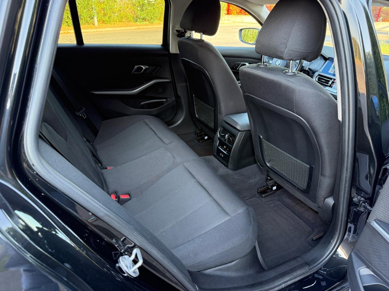 Bmw 318 318d 48V Touring Business Advantage