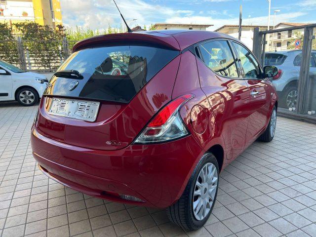 LANCIA Ypsilon 1.2 8v Gold 69cv