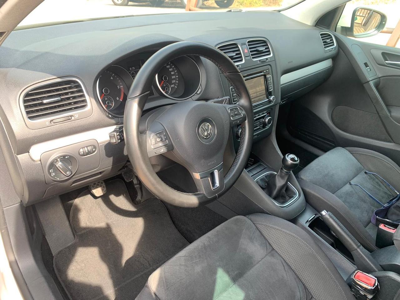 Volkswagen Golf 1.6 TDI DPF 5p. Highline
